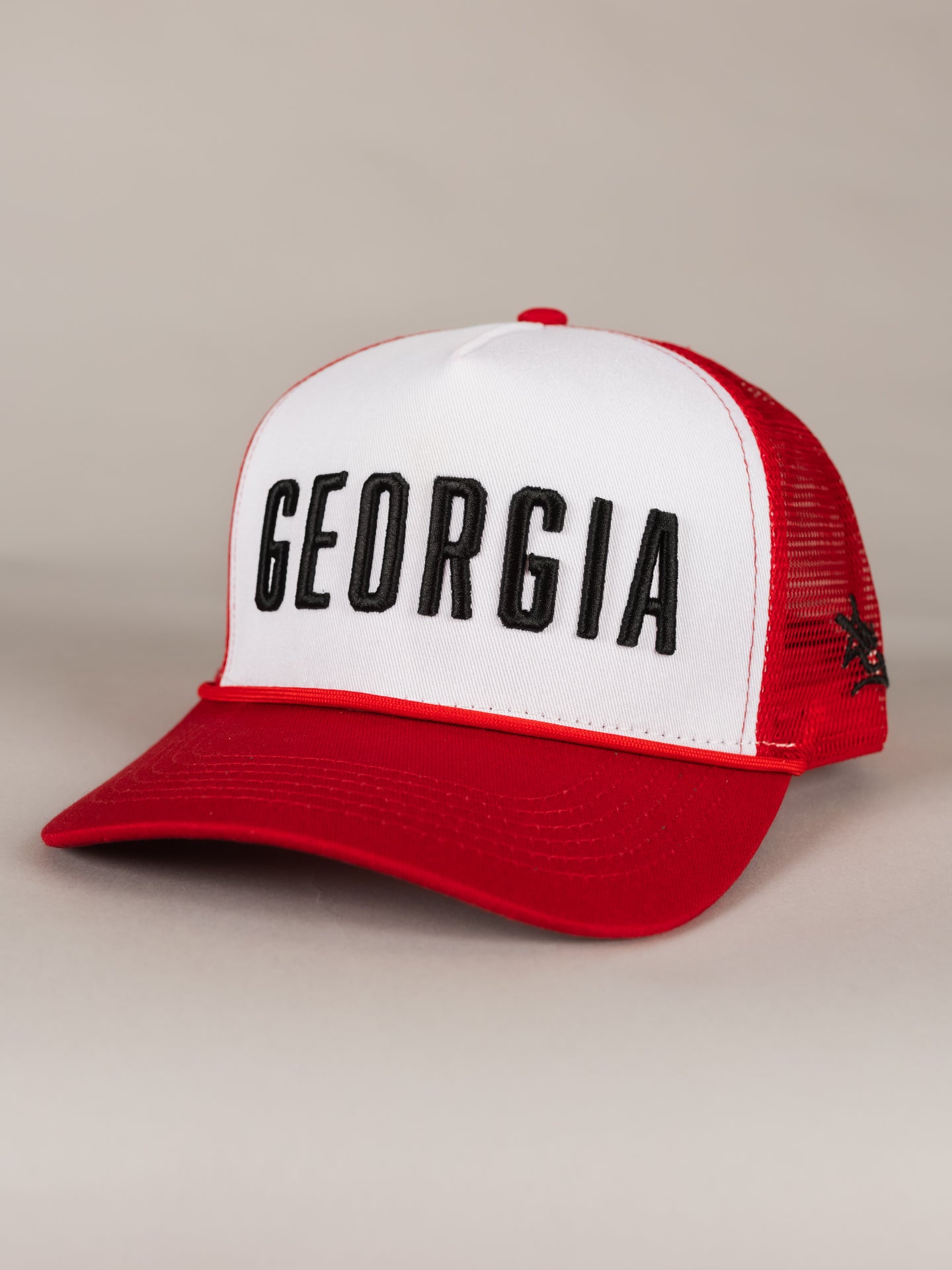 White and Red 'Georgia' Mesh Hat