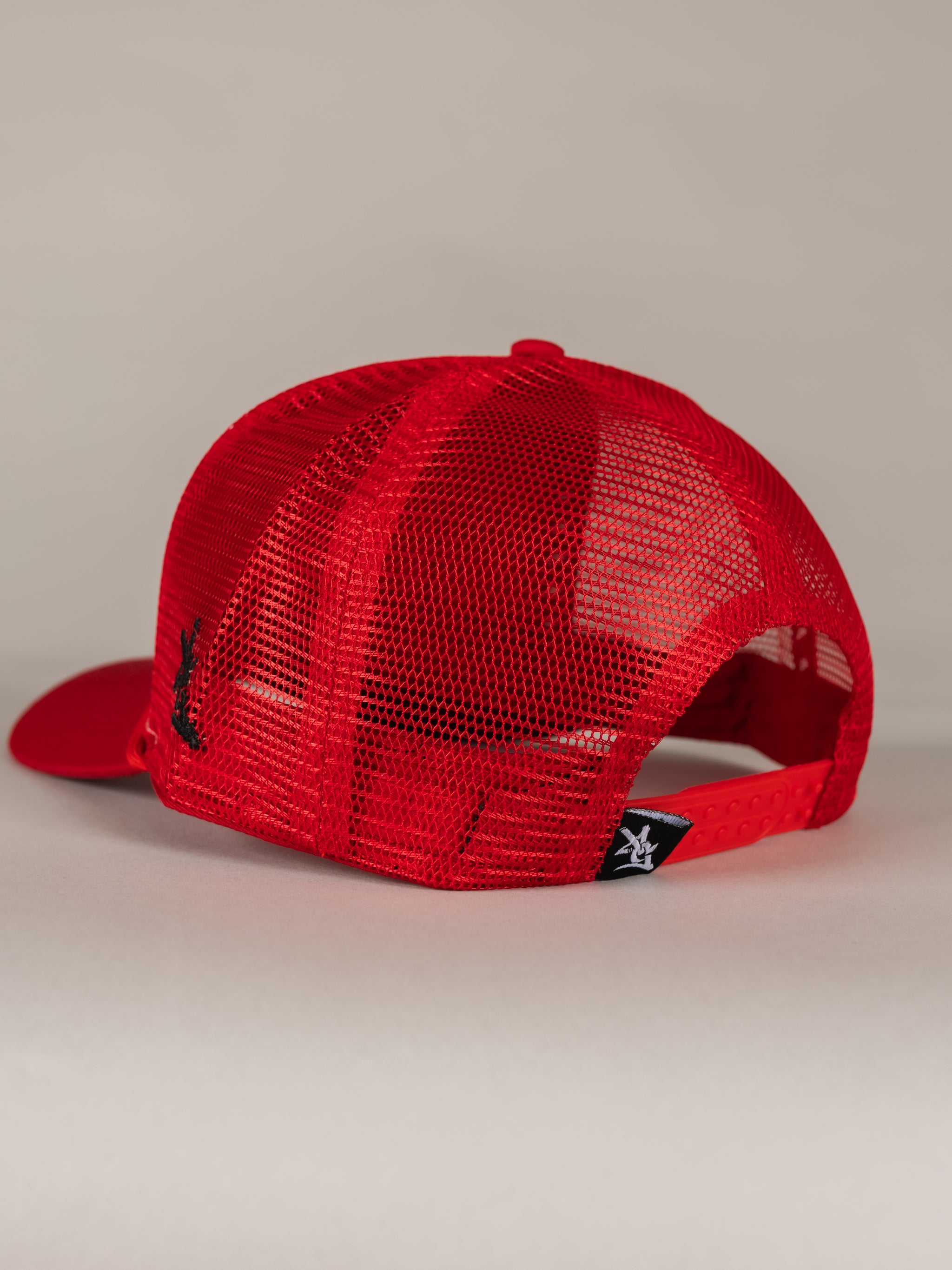 White and Red 'Georgia' Mesh Hat