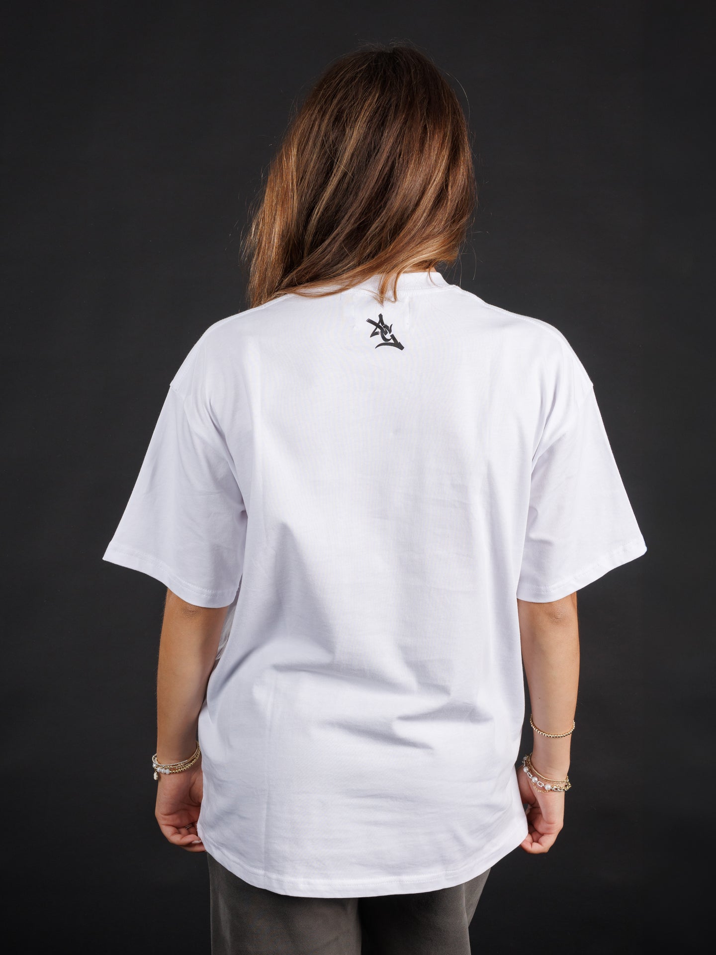 White Heavyweight Bulldog Head Tee