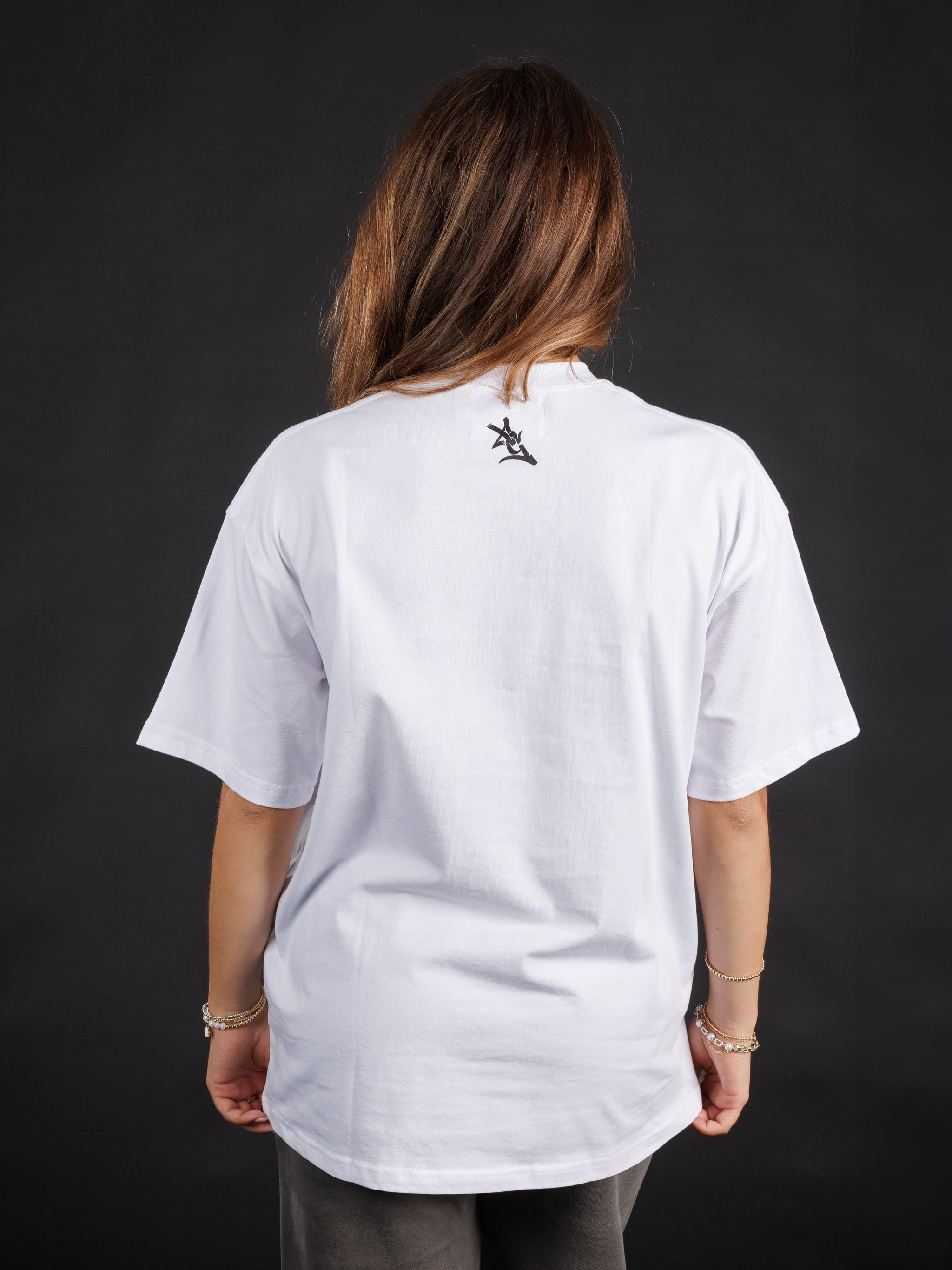 White Heavyweight Bulldog Head Tee