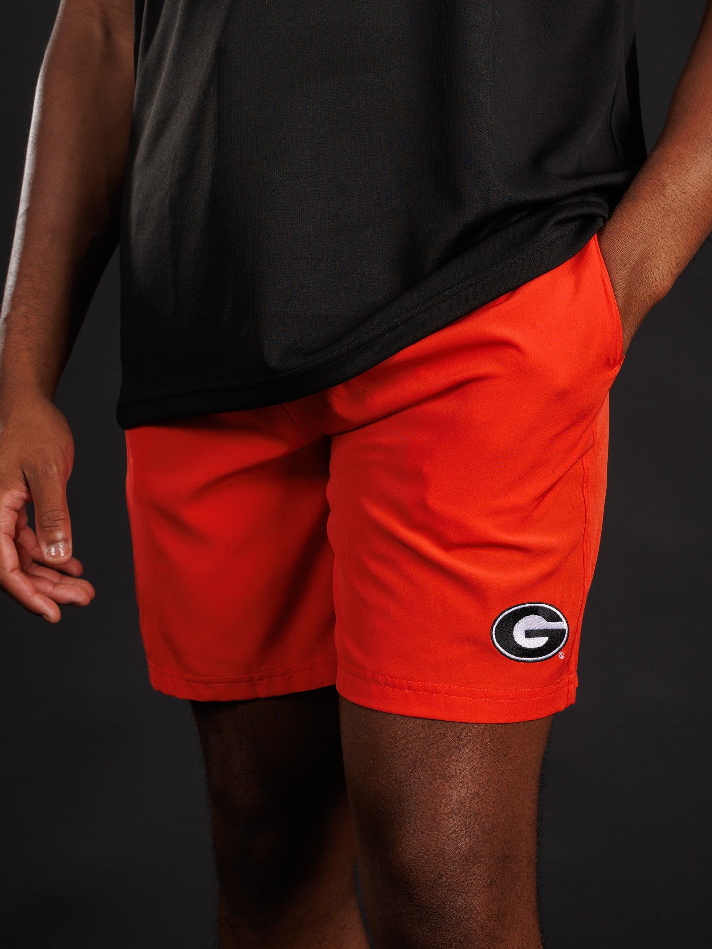 Red Oval G Men's Shorts