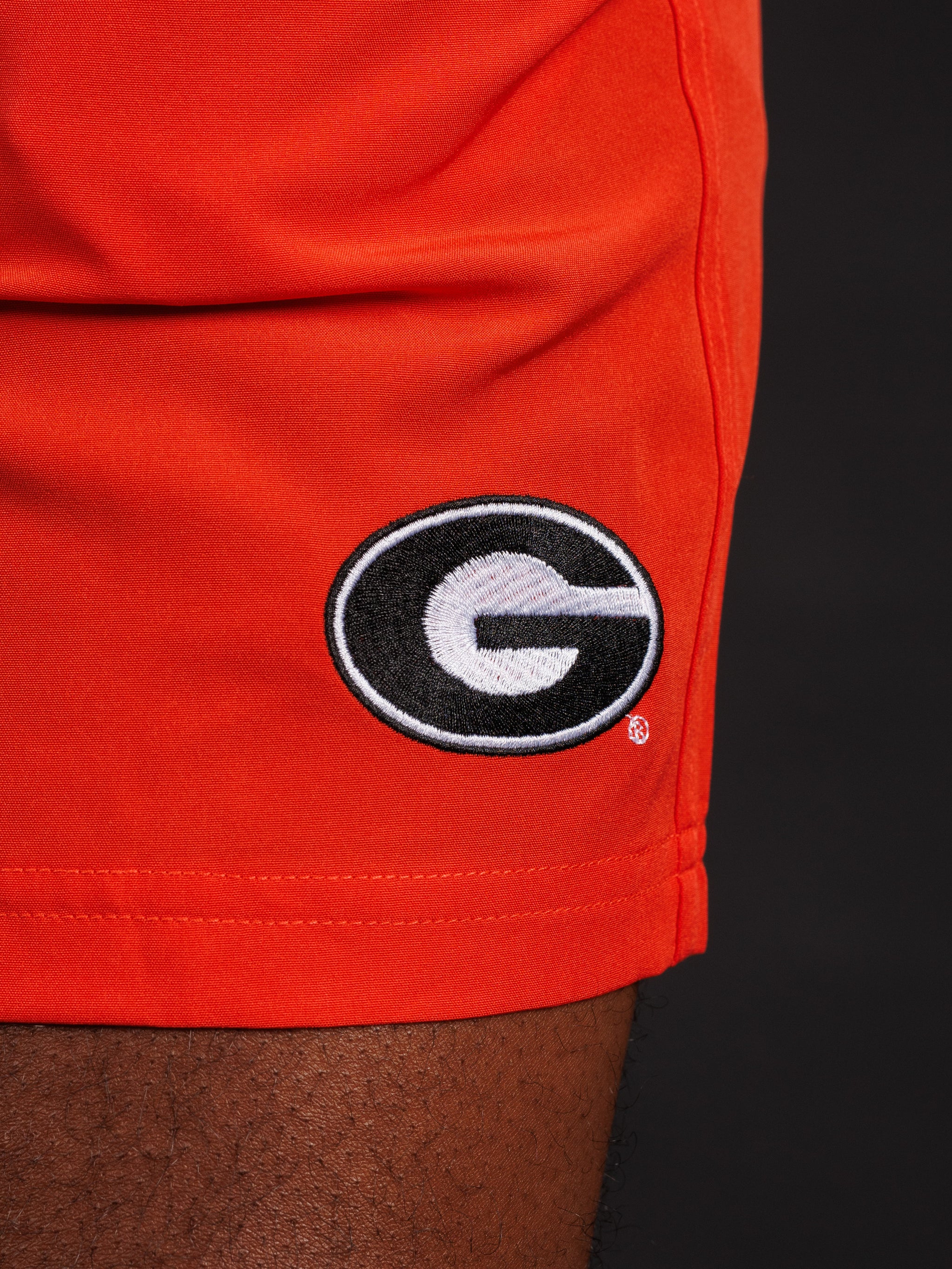 Red Oval G Men's Shorts