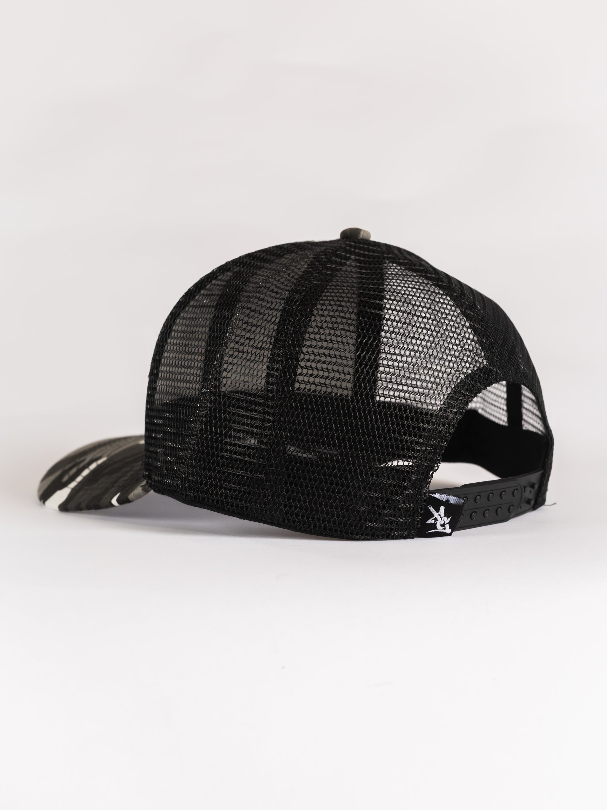 Black & White Camo Fish Antler Mesh Hat