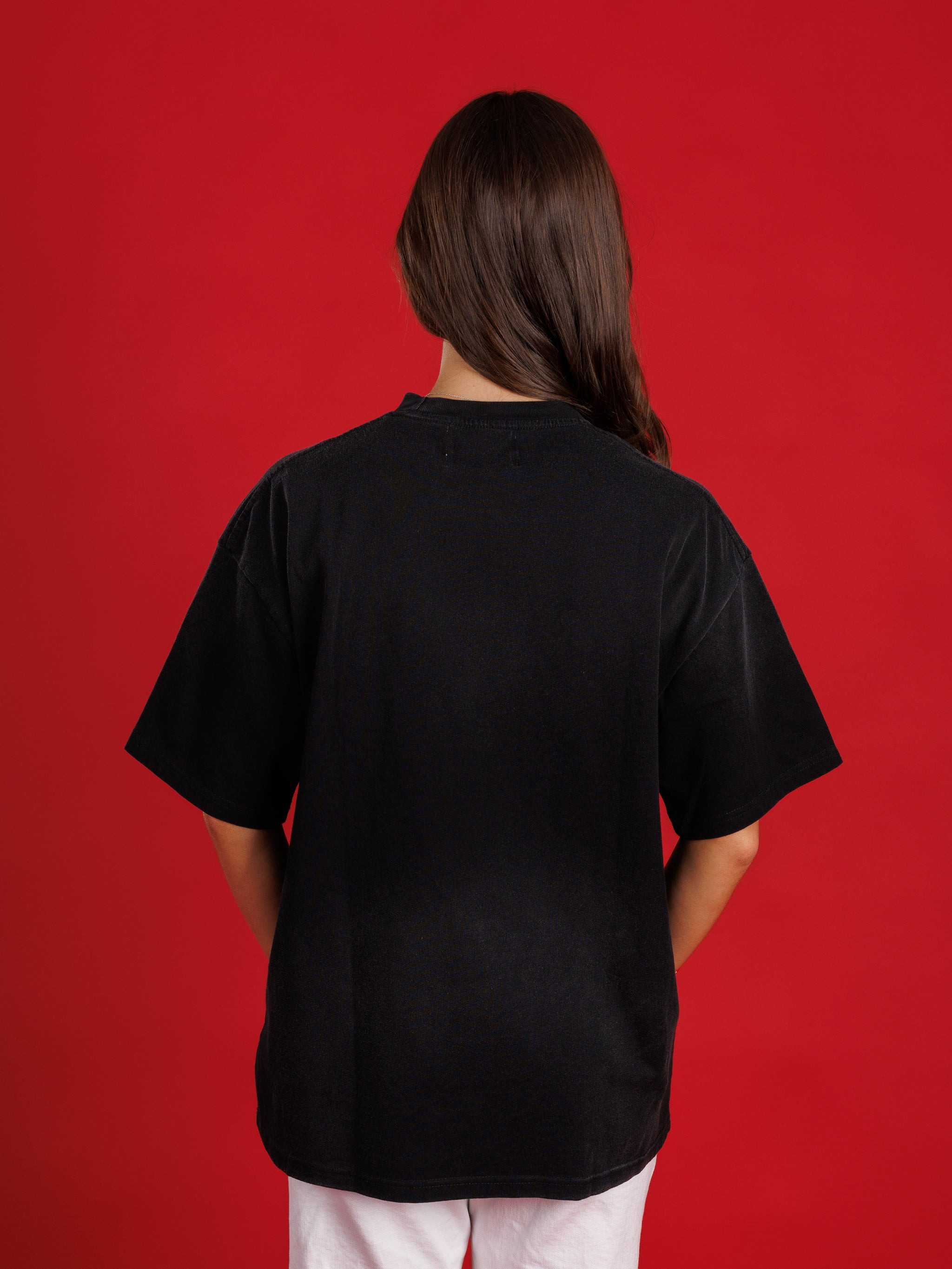 Black Reverse Embroidered G Tee